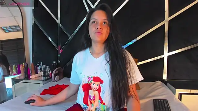 Ivanna18 x online show from 14, 10, 2025