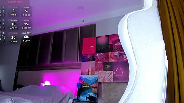 Kate Burleskk online show from 11, 12, 2024