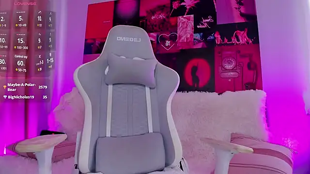 Kate Burleskk online show from 1, 3, 2025