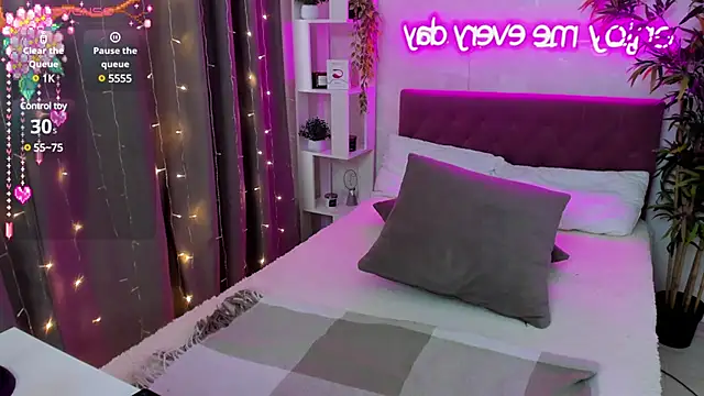 FeralPeach online show from 8, 3, 2025