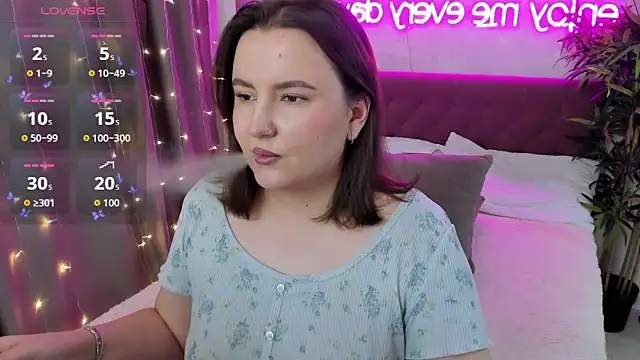 FeralPeach online show from 21, 12, 2025