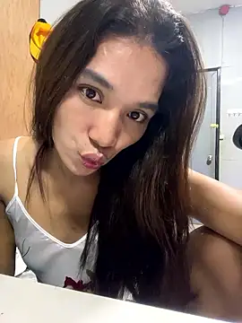 Snapshot of Ur_dreamgurl05 chatting on 9, 1, 2026 Ur dreamgurl05 online show from 9, 1, 2026