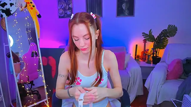 Alyssa Smitt online show from 5, 12, 2024