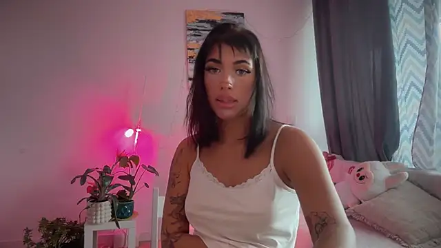 Snapshot of Marakuia054 chatting on 6, 10, 2025 Marakuia054 online show from 6, 10, 2025