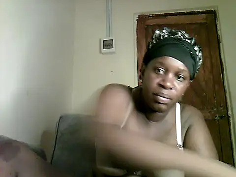 Sexy valentine001 online show from 12, 10, 2025