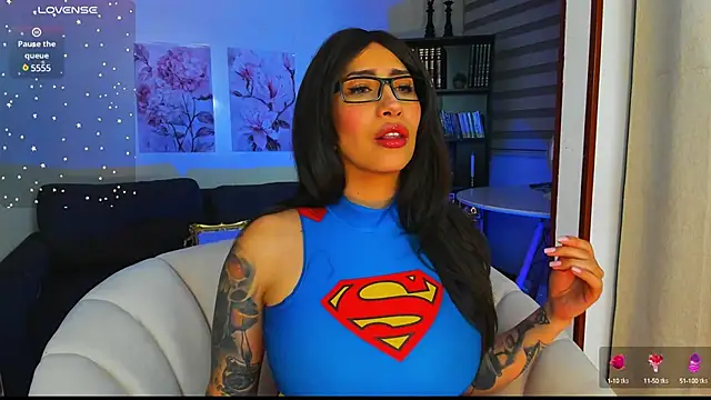 Milanna lips  online show from 3, 2, 2025