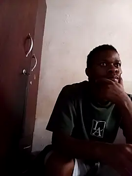 Uncletee112 online show from 27, 10, 2025