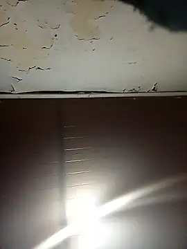 Uncletee112 online show from 5, 1, 2026