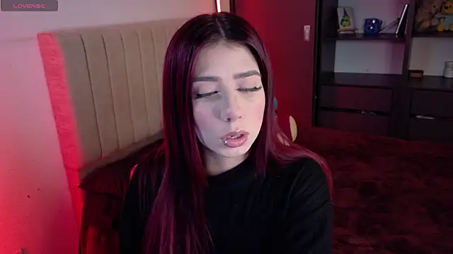 Snapshot of Your_rosalie chatting on 2, 6, 2026 Your rosalie online show from 2, 6, 2026