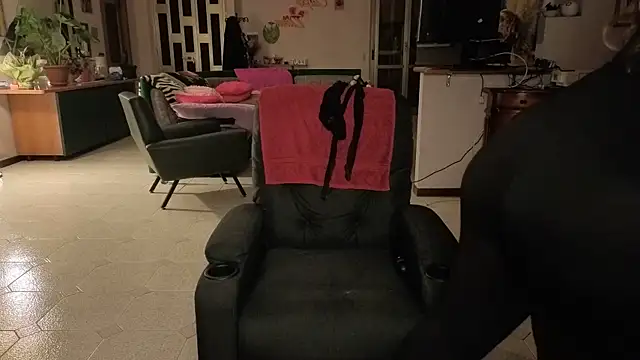 peachgirlmartyna online show from 29, 10, 2025