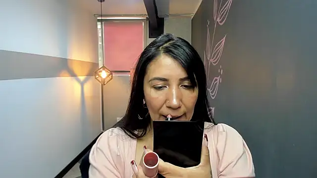 GiaFox  online show from 29, 1, 2025
