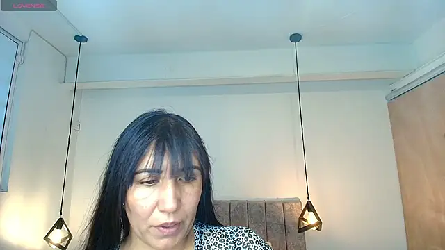 GiaFox  online show from 8, 5, 2026