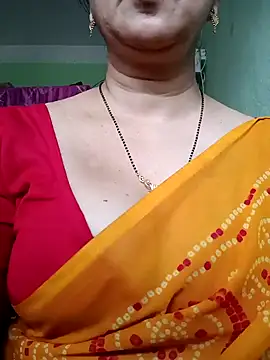Rosy-B online show from 4, 12, 2024