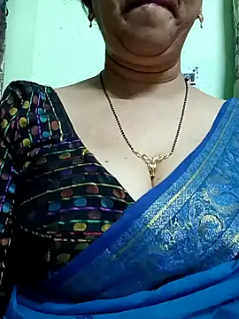 Rosy-B online show from 7, 12, 2024