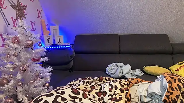 Snapshot of Cookieboy88 chatting on 19, 11, 2025 Cookieboy88 online show from 19, 11, 2025