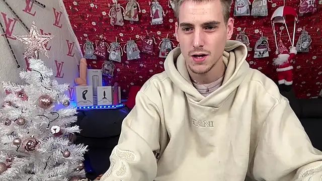 Snapshot of Cookieboy88 chatting on 3, 12, 2025 Cookieboy88 online show from 3, 12, 2025