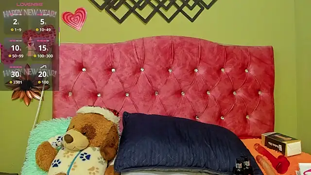 blue violette  online show from 20, 10, 2025