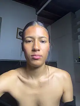 Snapshot of Valentinabaker chatting on 5, 7, 2026 Valentinabaker online show from 5, 7, 2026