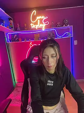 Snapshot of DeepAnalAddict chatting on 4, 4, 2026 DeepAnalAddict online show from 4, 4, 2026