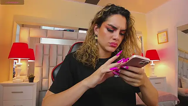 Snapshot of mariiahneedles chatting on 22, 1, 2025 mariiahneedles online show from 22, 1, 2025