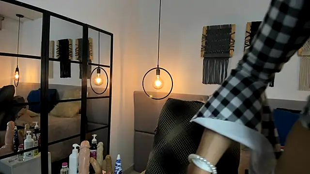 Sweet camille online show from 20, 12, 2024
