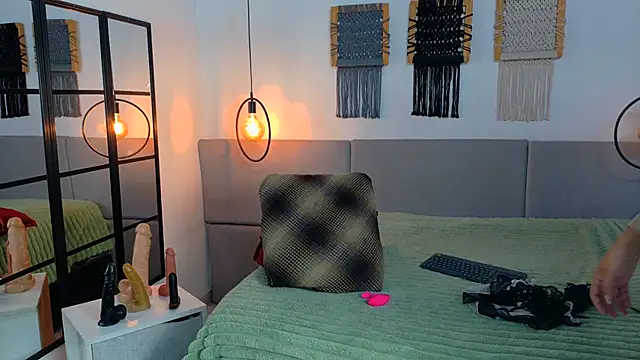 Sweet camille online show from 12, 6, 2026