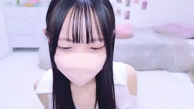 Snapshot of Suzu_ch_xx chatting on 5, 10, 2025 Suzu ch xx online show from 5, 10, 2025