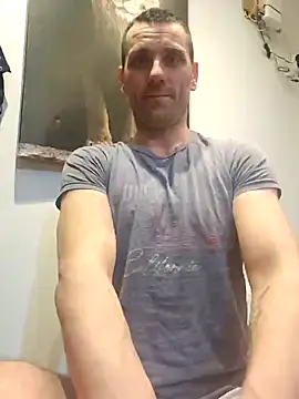 Aian09 online show from 6, 3, 2025