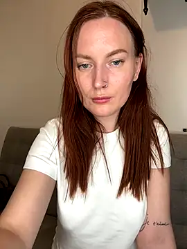 EmmaWarren online show from 26, 10, 2025