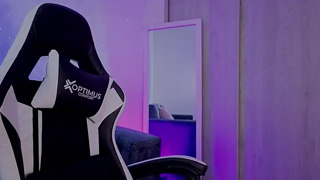 Alisa  walker online show from 30, 9, 2025