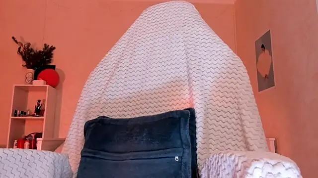 Snapshot of Britney_Ross chatting on 24, 2, 2026 Britney Ross online show from 24, 2, 2026