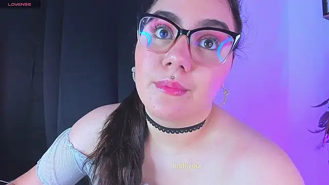 Snapshot of isarhodes_ chatting on 15, 1, 2025 isarhodes online show from 15, 1, 2025