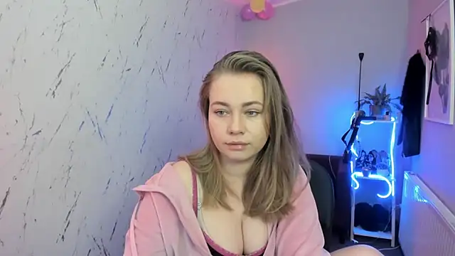 holly xglam online show from 9, 2, 2026