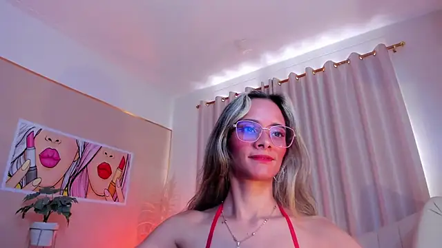 SkiinnyAna online show from 2, 2, 2025