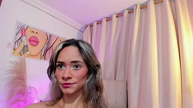 Snapshot of SkiinnyAna chatting on 11, 4, 2026 SkiinnyAna online show from 11, 4, 2026