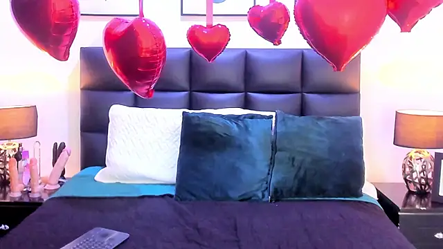 TaraCarson online show from 12, 2, 2025