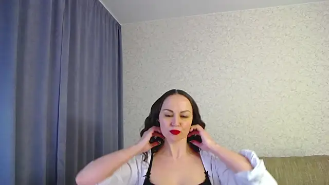 Snapshot of Amanda_Goodwin_ chatting on 8, 2, 2025 Amanda Goodwin online show from 8, 2, 2025
