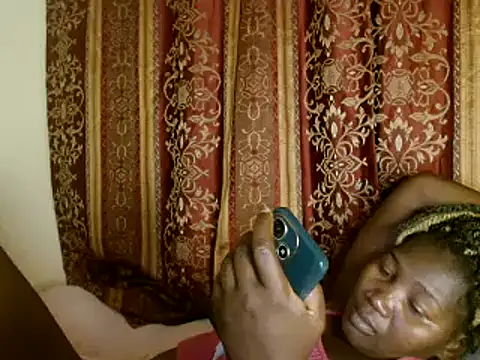 Snapshot of Sexxy_pretty24 chatting on 8, 2, 2025 Sexxy pretty24 online show from 8, 2, 2025