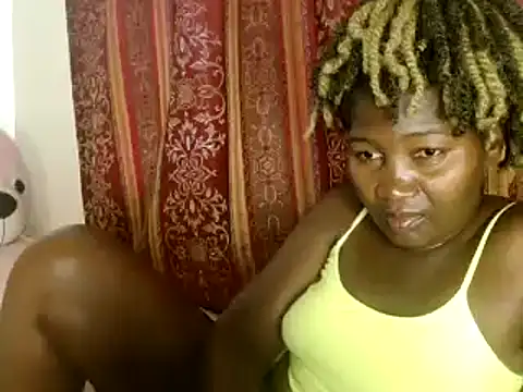 Snapshot of Sexxy_pretty24 chatting on 10, 2, 2025 Sexxy pretty24 online show from 10, 2, 2025