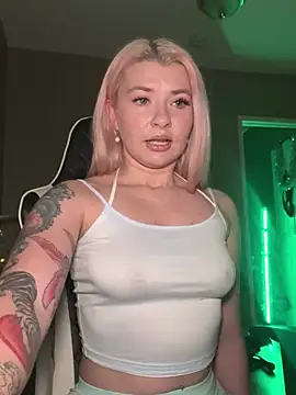 Snapshot of Anour_amour chatting on 19, 12, 2024 Anour amour online show from 19, 12, 2024