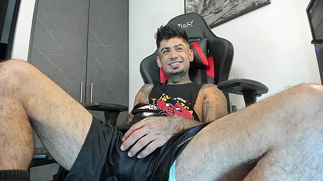 Snapshot of sergiio_mesa27 chatting on 25, 9, 2025 sergiio mesa27 online show from 25, 9, 2025