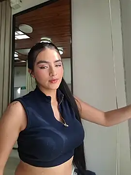 Snapshot of miel_gomez chatting on 28, 4, 2026 miel gomez online show from 28, 4, 2026