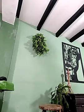 Snapshot of thirstymoonxx chatting on 19, 2, 2026 thirstymoonxx online show from 19, 2, 2026