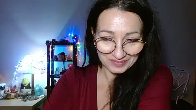 Snapshot of KeisyNeonX chatting on 5, 12, 2025 KeisyNeonX online show from 5, 12, 2025