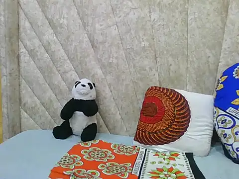 Snapshot of Sexy_Villagegal chatting on 18, 10, 2025 Sexy Villagegal online show from 18, 10, 2025