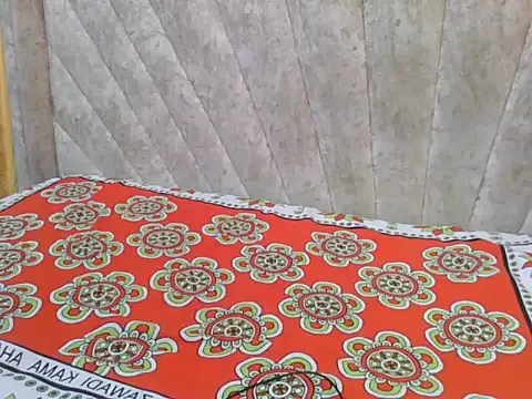 Snapshot of Sexy_Villagegal chatting on 2, 12, 2025 Sexy Villagegal online show from 2, 12, 2025