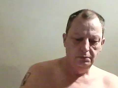 Snapshot of chubbybear2cum chatting on 6, 1, 2025 chubbybear2cum online show from 6, 1, 2025