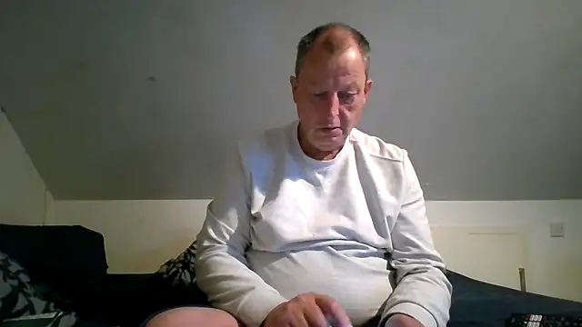 chubbybear2cum online show from 8, 6, 2026