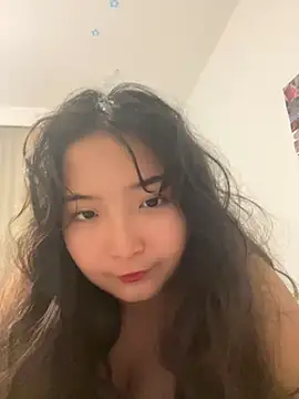 cutie mio online show from 21, 12, 2024