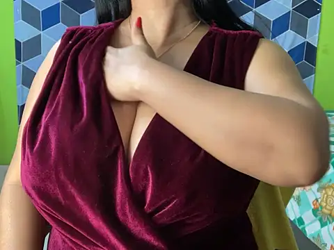 Snapshot of Aishwarya_101_ chatting on 8, 1, 2025 Aishwarya 101 online show from 8, 1, 2025